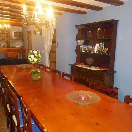 Pilar Villa *